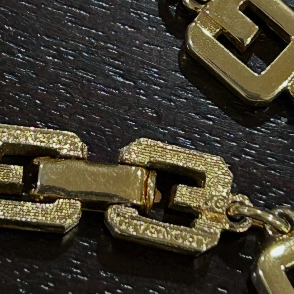 Chic Givenchy Gold-Tone Geometric Necklace - Picture 5 of 5